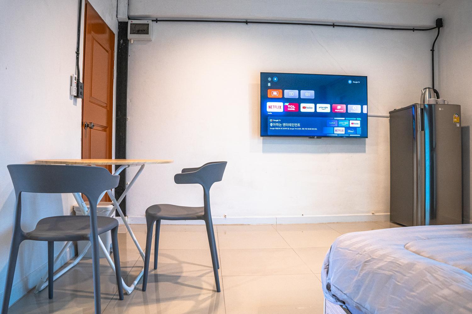 Monkey Toe Guesthouse Chiang Mai Bagian luar foto