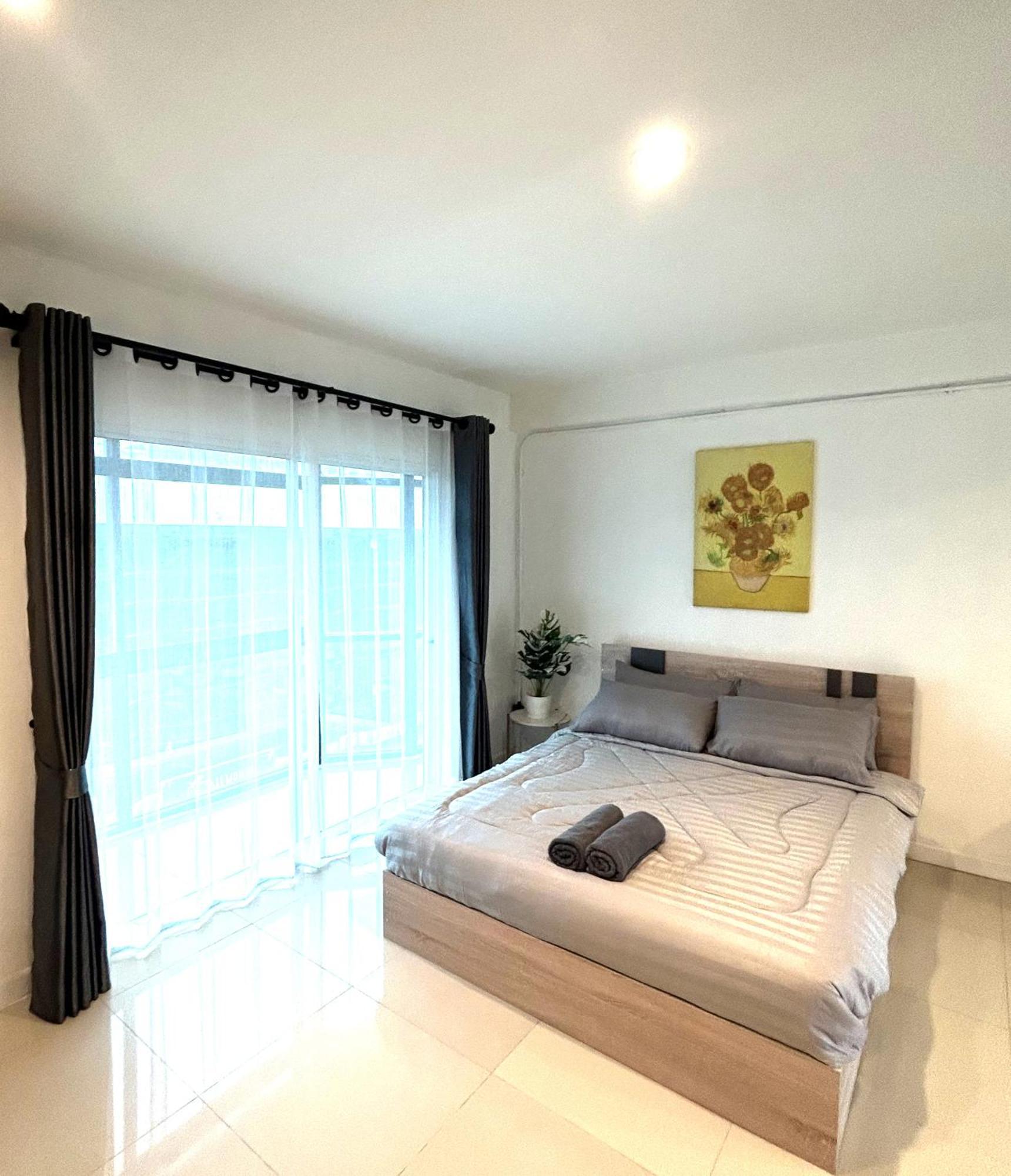 Monkey Toe Guesthouse Chiang Mai Bagian luar foto