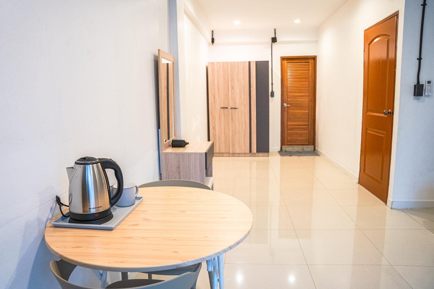 Monkey Toe Guesthouse Chiang Mai Bagian luar foto
